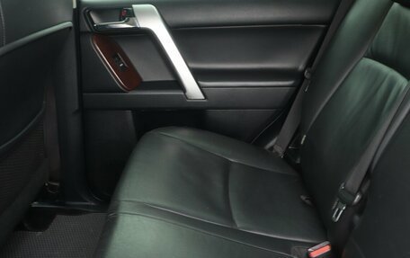 Toyota Land Cruiser Prado 150 рестайлинг 2, 2014 год, 3 384 000 рублей, 8 фотография