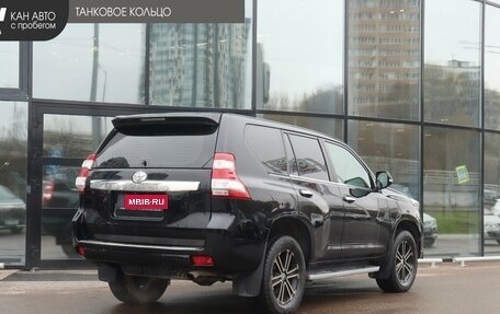 Toyota Land Cruiser Prado 150 рестайлинг 2, 2014 год, 3 384 000 рублей, 3 фотография