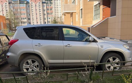 Toyota RAV4, 2006 год, 600 000 рублей, 3 фотография