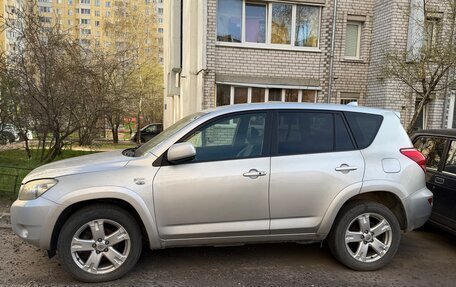 Toyota RAV4, 2006 год, 600 000 рублей, 2 фотография