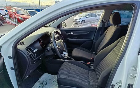 KIA Rio IV, 2019 год, 1 399 995 рублей, 9 фотография