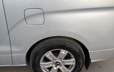 Hyundai Grand Starex Grand Starex I рестайлинг 2, 2009 год, 1 680 000 рублей, 14 фотография