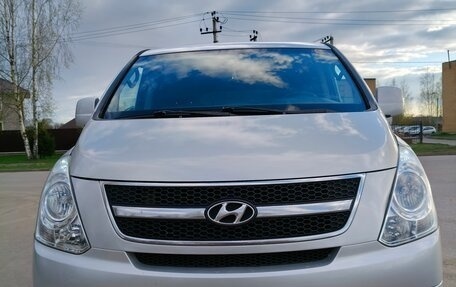 Hyundai Grand Starex Grand Starex I рестайлинг 2, 2009 год, 1 680 000 рублей, 2 фотография