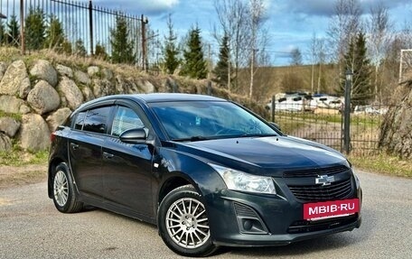 Chevrolet Cruze II, 2013 год, 749 000 рублей, 3 фотография