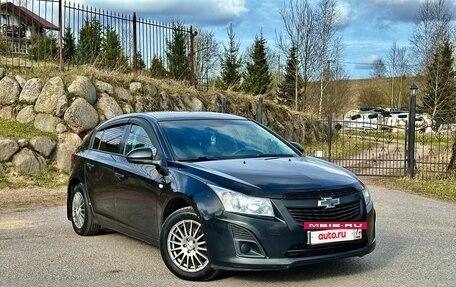 Chevrolet Cruze II, 2013 год, 749 000 рублей, 2 фотография
