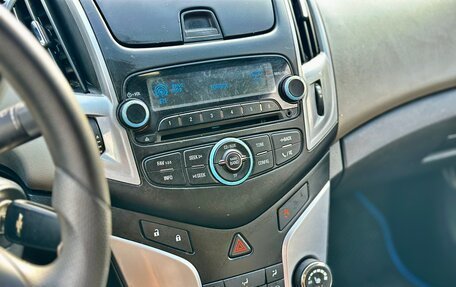 Chevrolet Cruze II, 2013 год, 749 000 рублей, 24 фотография