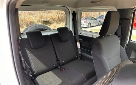 Suzuki Jimny, 2023 год, 1 900 011 рублей, 14 фотография