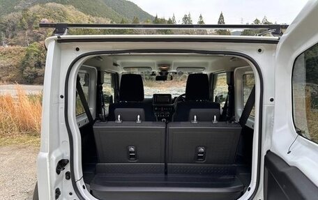 Suzuki Jimny, 2023 год, 1 900 011 рублей, 15 фотография