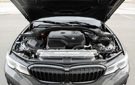 BMW 3 серия, 2019 год, 3 600 000 рублей, 10 фотография