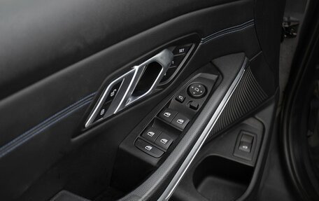 BMW 3 серия, 2019 год, 3 600 000 рублей, 28 фотография