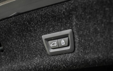 BMW 3 серия, 2019 год, 3 600 000 рублей, 27 фотография