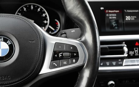 BMW 3 серия, 2019 год, 3 600 000 рублей, 22 фотография