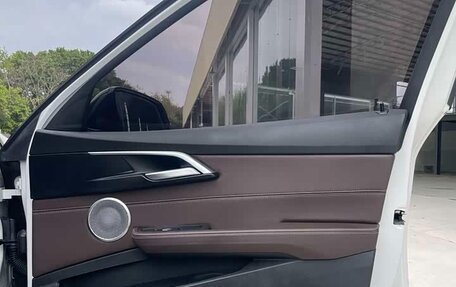 BMW 1 серия, 2022 год, 1 620 000 рублей, 26 фотография