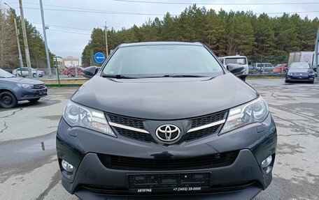 Toyota RAV4, 2013 год, 1 749 995 рублей, 2 фотография