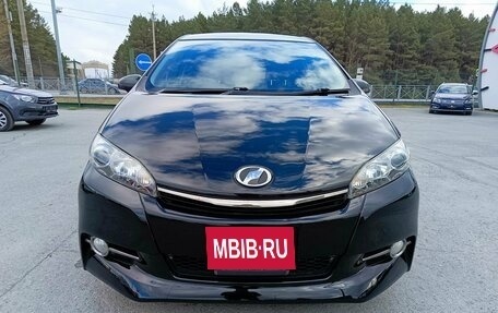 Toyota Wish II, 2013 год, 1 399 995 рублей, 2 фотография