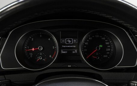 Volkswagen Passat B8 рестайлинг, 2018 год, 2 299 000 рублей, 27 фотография