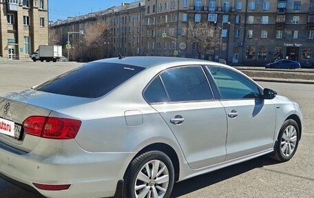 Volkswagen Jetta VI, 2013 год, 920 000 рублей, 4 фотография