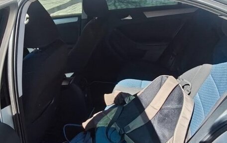 Volkswagen Jetta VI, 2013 год, 920 000 рублей, 8 фотография