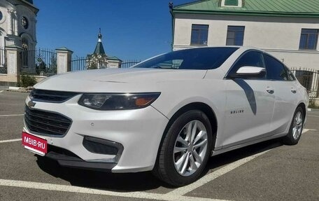 Chevrolet Malibu IX, 2016 год, 1 620 000 рублей, 2 фотография