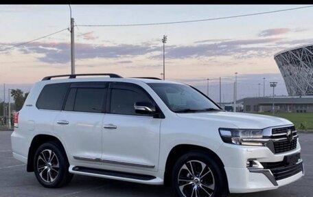 Toyota Land Cruiser 200, 2020 год, 8 500 000 рублей, 4 фотография