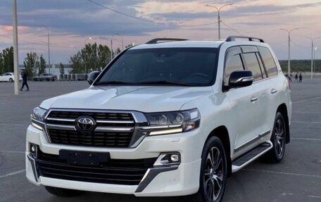 Toyota Land Cruiser 200, 2020 год, 8 500 000 рублей, 3 фотография