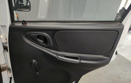 Chevrolet Niva I рестайлинг, 2014 год, 627 000 рублей, 17 фотография