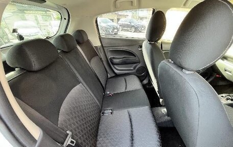 Mitsubishi Mirage VI рестайлинг, 2022 год, 750 000 рублей, 12 фотография