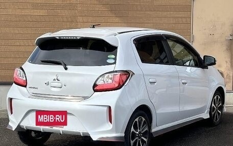 Mitsubishi Mirage VI рестайлинг, 2022 год, 750 000 рублей, 4 фотография
