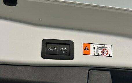 Toyota RAV4, 2026 год, 4 800 000 рублей, 13 фотография