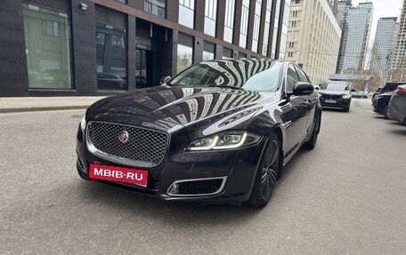 Jaguar XJ IV (X351), 2016 год, 4 000 000 рублей, 1 фотография