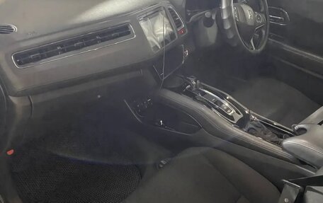 Honda Vezel, 2014 год, 1 500 000 рублей, 11 фотография