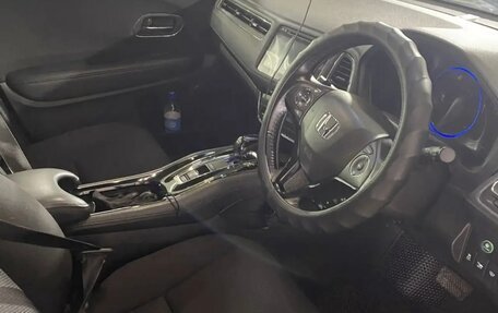 Honda Vezel, 2014 год, 1 500 000 рублей, 9 фотография