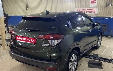 Honda Vezel, 2014 год, 1 500 000 рублей, 10 фотография