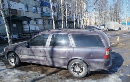 Opel Vectra B рестайлинг, 1997 год, 250 000 рублей, 3 фотография