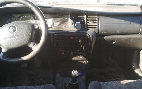 Opel Vectra B рестайлинг, 1997 год, 250 000 рублей, 6 фотография