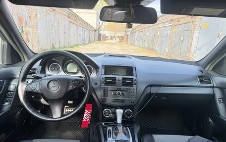 Mercedes-Benz C-Класс, 2010 год, 1 049 000 рублей, 12 фотография