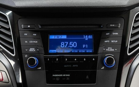 Hyundai i40 I рестайлинг, 2014 год, 975 000 рублей, 24 фотография