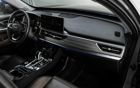 Chery Tiggo 8 Pro, 2023 год, 1 999 000 рублей, 16 фотография