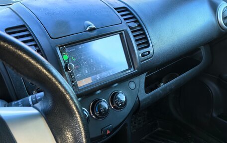 Nissan Note II рестайлинг, 2013 год, 650 000 рублей, 2 фотография