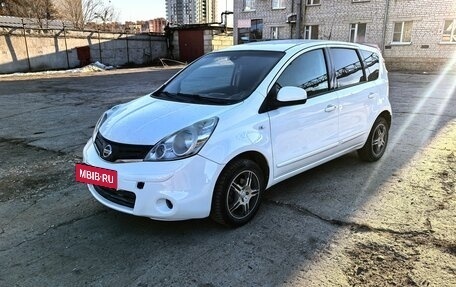 Nissan Note II рестайлинг, 2013 год, 650 000 рублей, 14 фотография