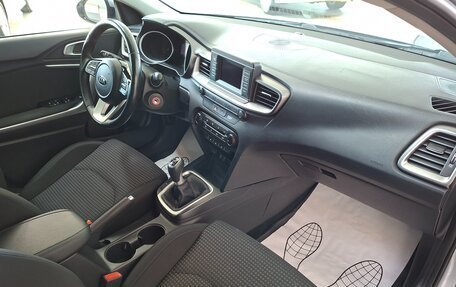 KIA cee'd III, 2018 год, 1 490 000 рублей, 11 фотография