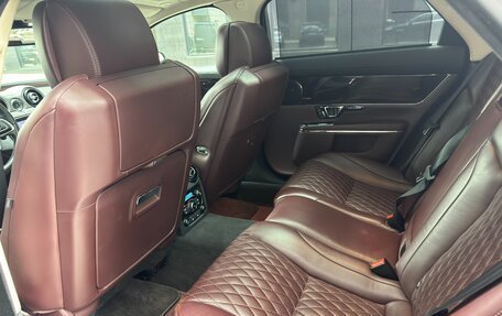 Jaguar XJ IV (X351), 2016 год, 4 000 000 рублей, 8 фотография