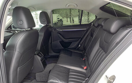 Skoda Octavia, 2018 год, 1 920 000 рублей, 15 фотография