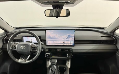 Toyota RAV4, 2026 год, 4 850 000 рублей, 5 фотография