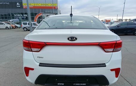KIA Rio IV, 2018 год, 1 329 995 рублей, 6 фотография