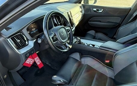 Volvo XC60 II, 2021 год, 4 590 000 рублей, 10 фотография