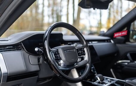 Land Rover Range Rover IV рестайлинг, 2023 год, 16 395 000 рублей, 13 фотография