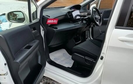 Honda Freed I, 2012 год, 1 070 000 рублей, 15 фотография