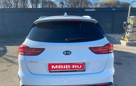 KIA cee'd III, 2019 год, 1 800 000 рублей, 6 фотография