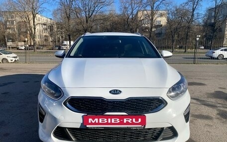 KIA cee'd III, 2019 год, 1 800 000 рублей, 3 фотография